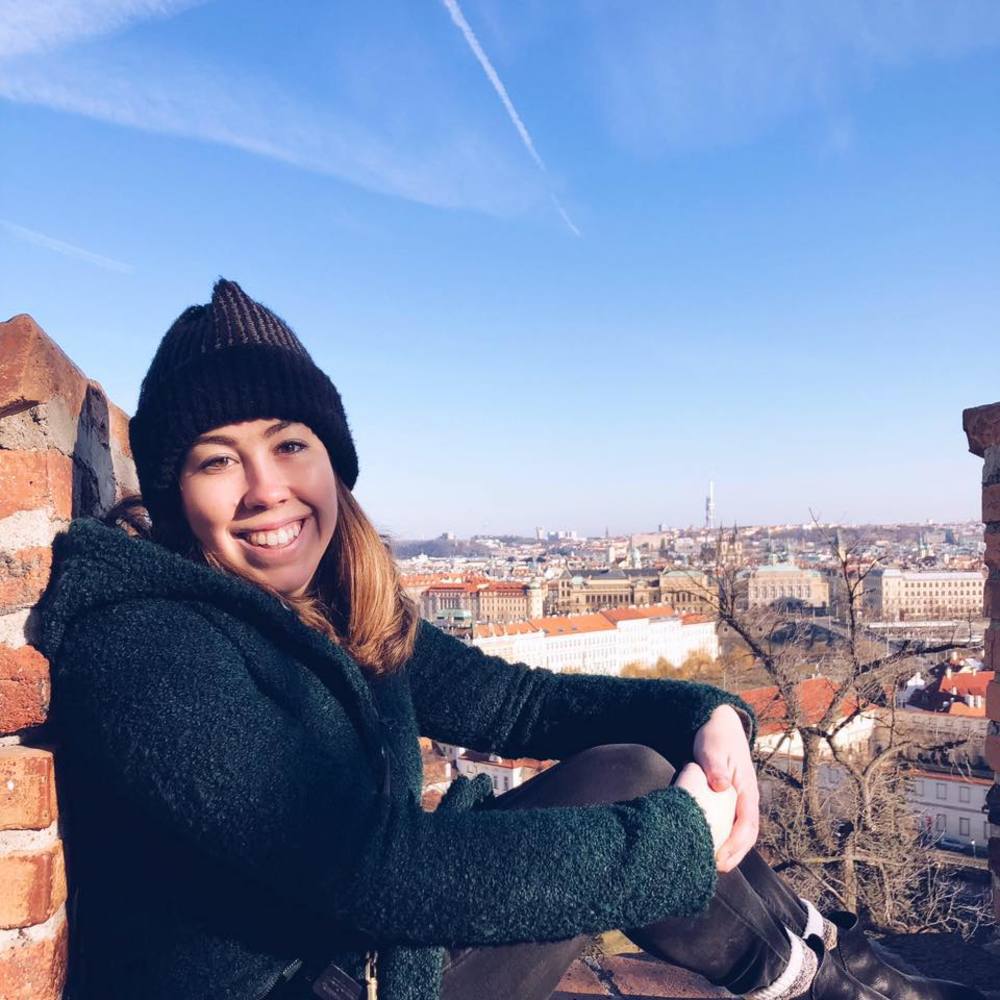 Meet your Posher, Abbie